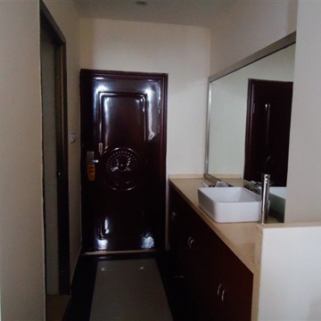 桂林新宇賓館三人標(biāo)準(zhǔn)間 旅行社批發(fā)團購優(yōu)選，盡享桂林山水風(fēng)情